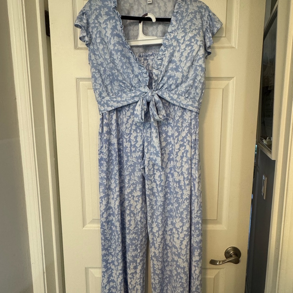 Blue and White Floral 2 piece set